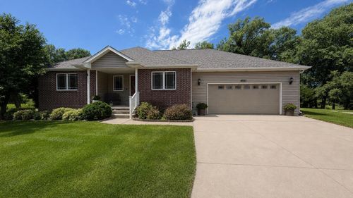 4001 87th St, Columbus, NE, 68601-8001 | Card Image