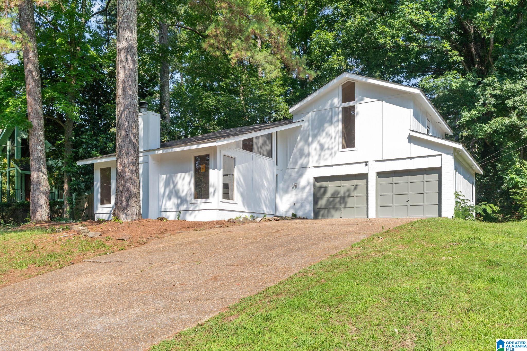 Residential in IRONDALE