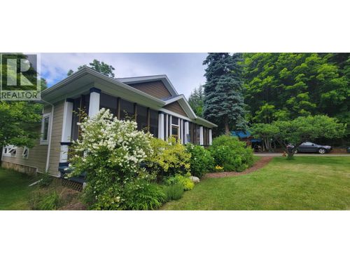 1305 Denver Siding Rd, New Denver, BC, V0G1S1 | Card Image