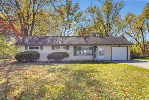 1966 Summers Ave, Streetsboro, OH, 44241-5823 | Card Image