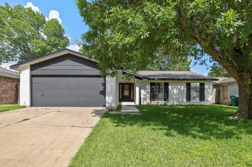 10415 Towne Oak Ln, Sugar Land, TX, 77498-1646 | Card Image