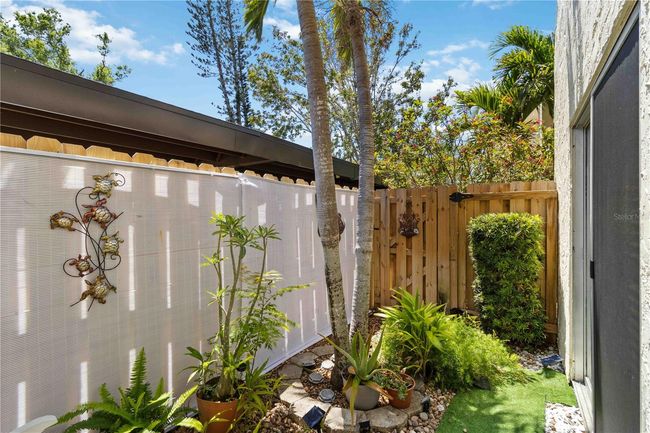 57 - 672 White Pine Tree Rd, Condo with 2 bedrooms, 2 bathrooms and null parking in VENICE FL | Image 25