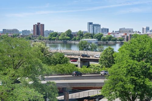 501-10 Charlesgate E, Boston, MA, 02215 | Card Image