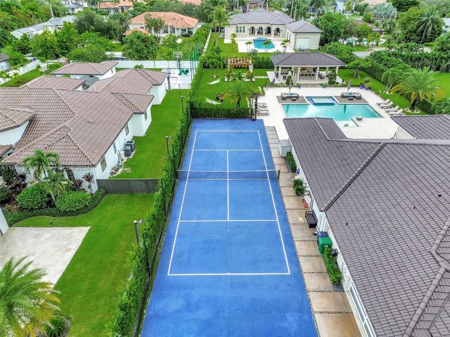 433 Nw 127 Th Ave, House other with 5 bedrooms, 4 bathrooms and null parking in Miami FL | Image 11