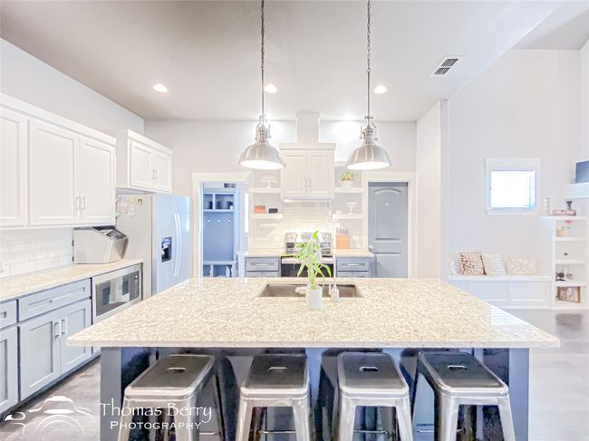 4002 Hope Dr, House other with 4 bedrooms, 2 bathrooms and null parking in Clyde TX | Image 10