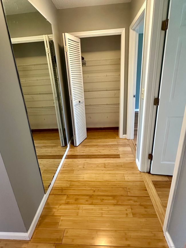 UNIT-6-8 - 55 Mill Plain Rd, Condo with 3 bedrooms, 3 bathrooms and null parking in Danbury CT | Image 17
