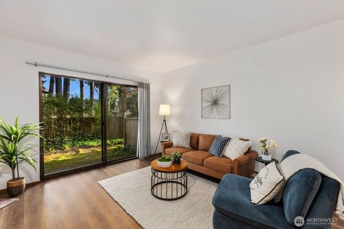 504-8017 Ne 177th Court, Kenmore, WA, 98028 | Card Image