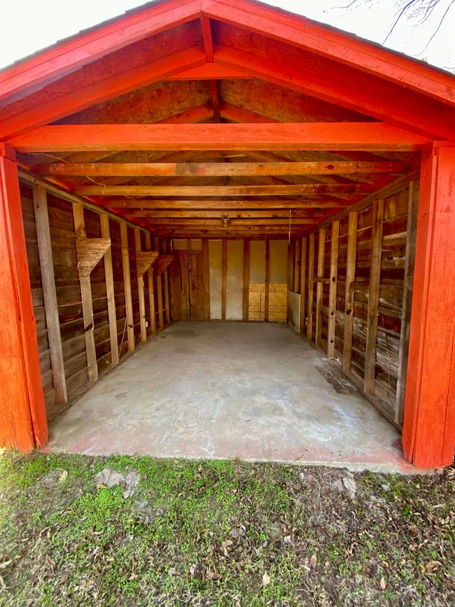 36054 E Highway 80, House other with 3 bedrooms, 2 bathrooms and null parking in Danville AR | Image 11