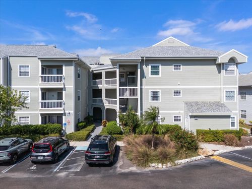 apt-11206-6826 Stones Throw Cir N, ST PETERSBURG, FL, 33710-8706 | Card Image