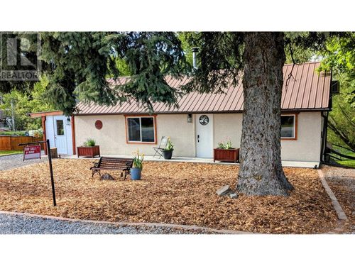 4152 51 St, Canyon, BC, V0B1C1 | Card Image