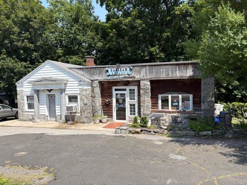 125 Yantic Rd, Norwich, CT, 06360 | Card Image