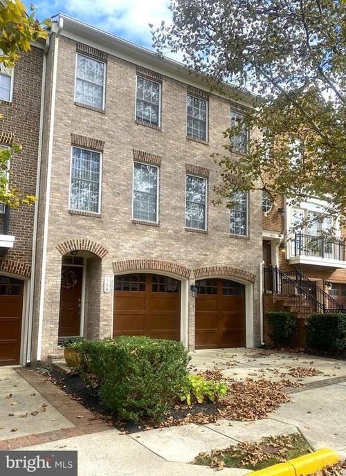 basement-suite-168 Herndon Mill Cir, HERNDON, VA, 20170-4486 | Card Image