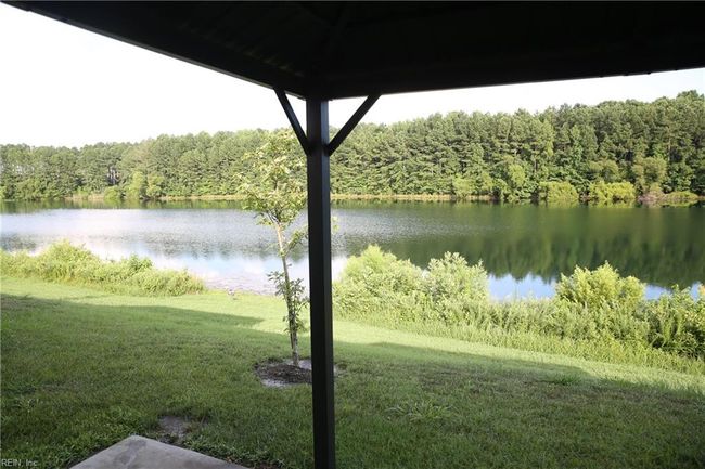 233 Kenny Ln, House attached with 3 bedrooms, 3 bathrooms and null parking in Smithfield VA | Image 21
