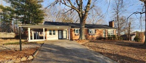 4544 Diamond St, Hudson, NC, 28638-8716 | Card Image