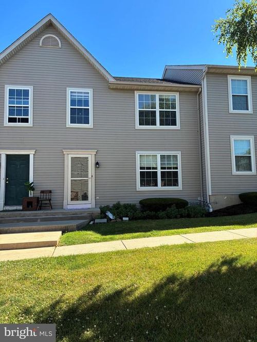 17 Cranberry Rdg, READING, PA, 19606 | Card Image