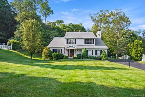 3856 Marcy St, Mohegan Lake, NY, 10547-1058 | Card Image