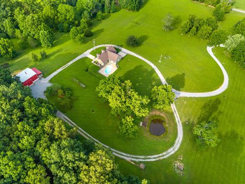 1012 Spring Creek Rd, Chapmansboro, TN, 37035-5423 | Card Image