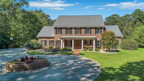 900 Brown Ridge Rd, North Wilkesboro, NC, 28659-8143 | Card Image