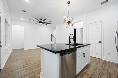 2-5311 Liberty Rd, Houston, TX, 77026-5314 | Card Image