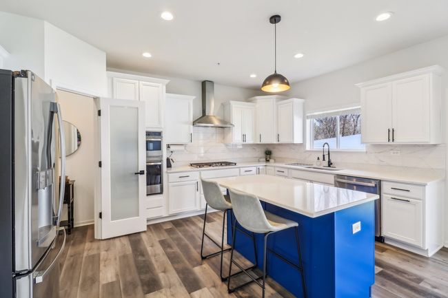 1342 Highpoint Ct, House other with 5 bedrooms, 5 bathrooms and 2 parking in Bartlett IL | Image 17