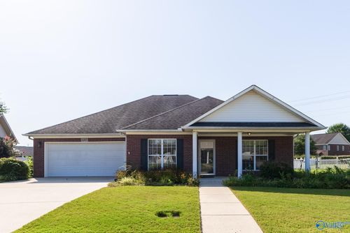 5207 Frankford Drive Se, Owens Cross Roads, AL, 35763 | Card Image