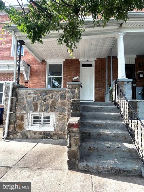 2702 E Chase St, BALTIMORE, MD, 21213-3805 | Card Image