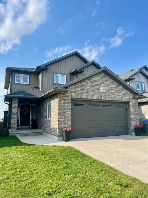 178 Gilmour Dr, Lucan, ON, N0M2J0 | Card Image