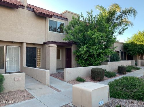 20227 N 21st Dr, Phoenix, AZ, 85027-3467 | Card Image