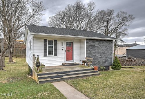 128 Hemlock Drive, Bristol, VA, 24201 | Card Image