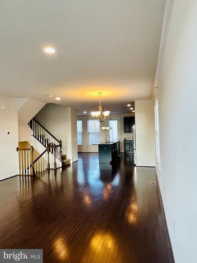 24456 Hawthorn Thicket Ter, Townhouse with 3 bedrooms, 4 bathrooms and null parking in STERLING VA | Image 22