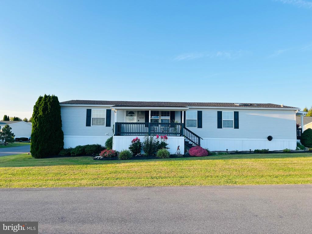 Brunswick Ln, Macungie, PA 18062