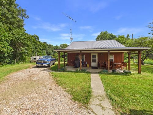 11187 Tuggle Rd, Laurel, IN, 47024-9633 | Card Image