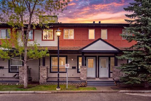 58 Eversyde Common Sw, Calgary, AB, T2Y4Z7 | Card Image