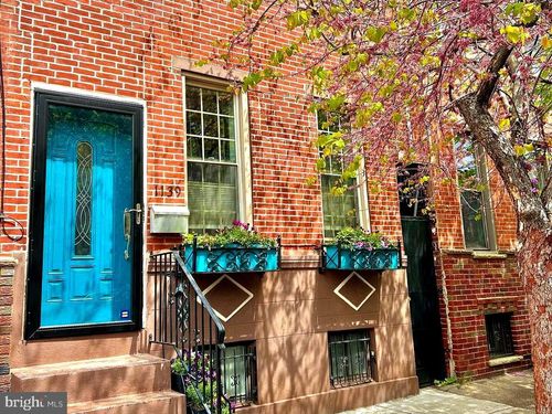 1139 Tasker St, PHILADELPHIA, PA, 19148-1127 | Card Image