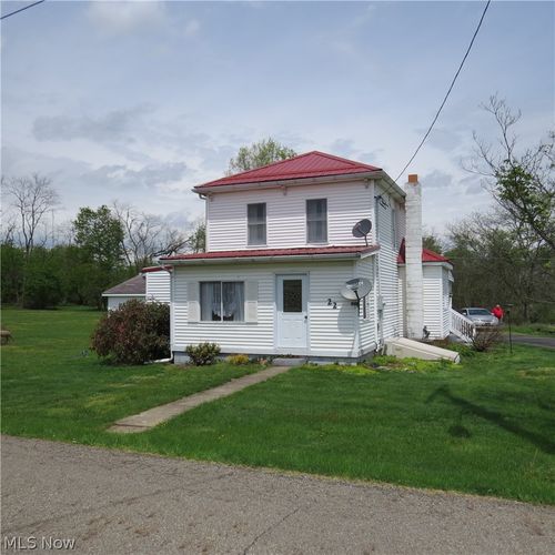 22 Maple Hill Rd, Salineville, OH, 43945-9801 | Card Image