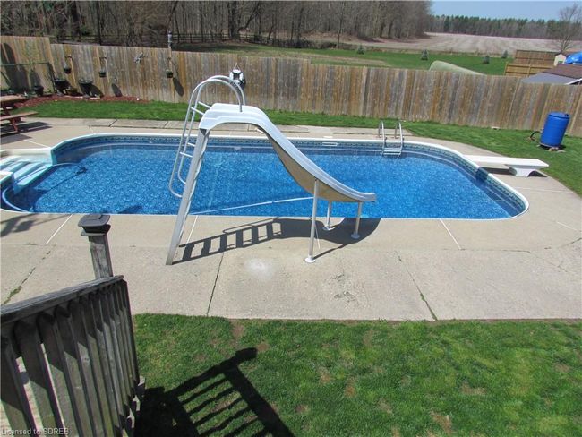 945 Mid Nwal Townline Road, House other with 7 bedrooms, 3 bathrooms and 7 parking in Norfolk County ON | Image 41