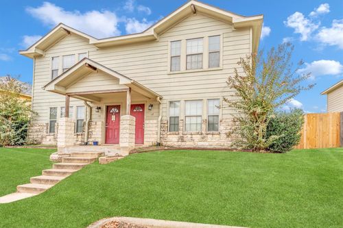112 Vista Way, Huntsville, TX, 77340-6558 | Card Image