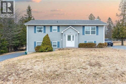 2 Aurora Blvd, Quispamsis, NB, E2E6E8 | Card Image