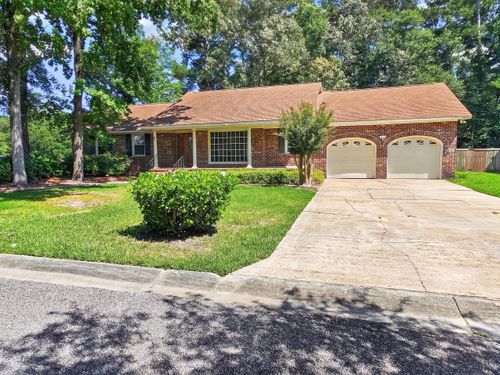 101 Beacon Hill Ln, Summerville, SC, 29485-8500 | Card Image