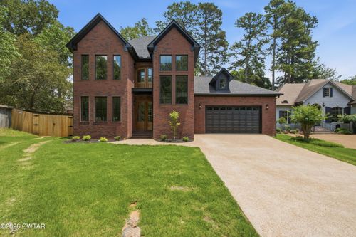 12 Oakmont Woods Dr, Jackson, TN, 38305-2280 | Card Image