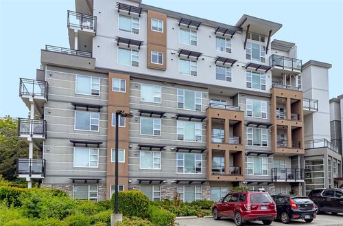 401-1016 Inverness Rd, Saanich, BC, V8X2S1 | Card Image