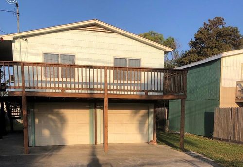 1112 7th St, Dickinson, TX, 77539-2569 | Card Image