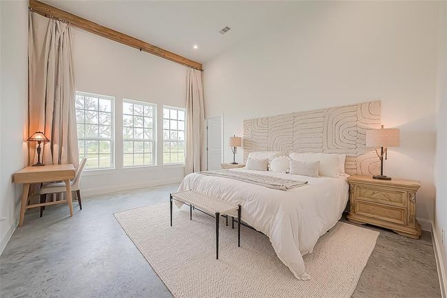 Another bedroom. Every bedroom has an en suite bathroom. | Image 17