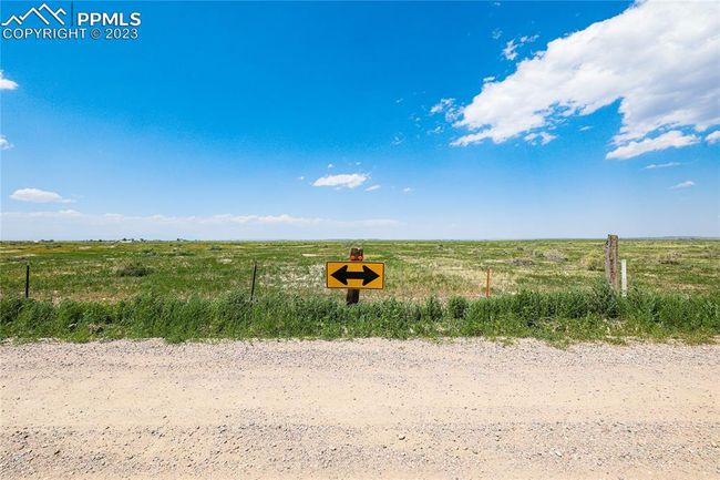 PAR 3 Bush Road, Home with 0 bedrooms, 0 bathrooms and null parking in Avondale CO | Image 24