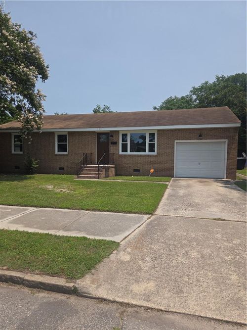 129 Elm Avenue Avenue, Portsmouth, VA, 23704 | Card Image