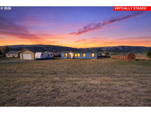 900 N 15th Ave, Elgin, OR, 97827-9514 | Card Image