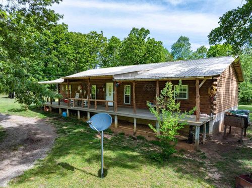 29 Bunch Ln, Cave City, AR, 72521-5501 | Card Image