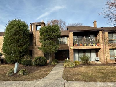 338 Willowbrook Drive, Townhouse with 1 bedrooms, 1 bathrooms and null parking in North Brunswick NJ | Image 1