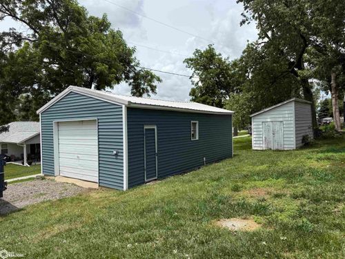 300 Washington St, Marne, IA, 51552-2529 | Card Image