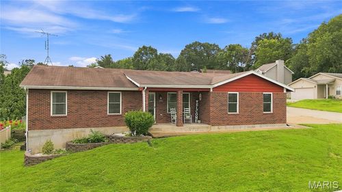 2172 Larkspur Lndg, Imperial, MO, 63052-1472 | Card Image